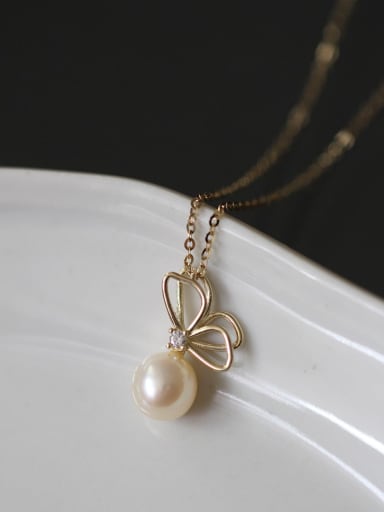 925 Sterling Silver Imitation Pearl Butterfly Dainty Necklace