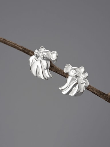925 Sterling Silver Bear Artisan Stud Earring