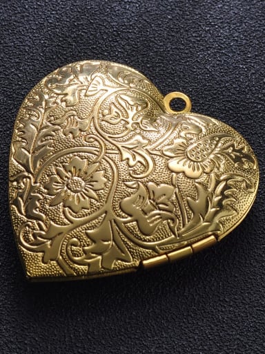 golden Copper Heart Charm Height : 39.8mm , Width: 42.3 mm