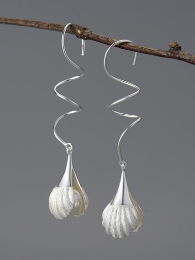 925 Sterling Silver Imitation Pearl Flower Artisan Hook Earring