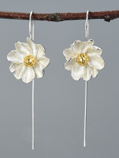 Small silver flower gold core 925 Sterling Silver Fragrant jasmine natural fresh literature Artisan Hook Earring