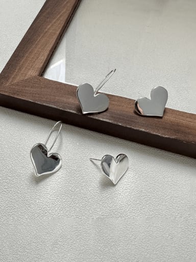 925 Sterling Silver Smooth  Heart Minimalist Stud Earring