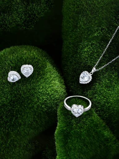 925 Sterling Silver Cubic Zirconia Luxury Heart Earring Ring and Necklace Set