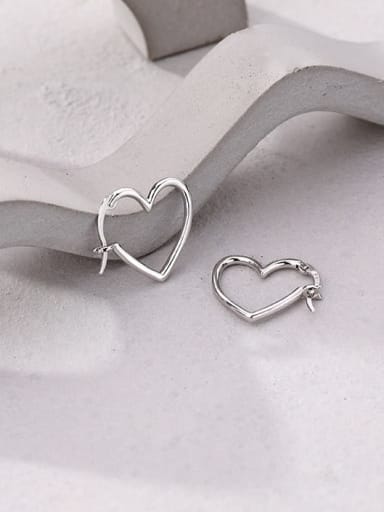 E2672 Platinum 925 Sterling Silver Heart Minimalist Stud Earring