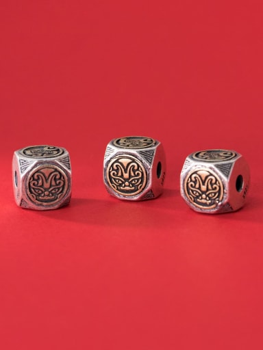 custom S925 silver retro and old four beasts square spacer beads