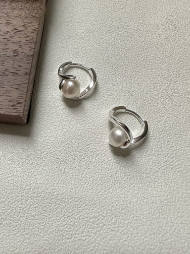 925 Sterling Silver Imitation Pearl Geometric Vintage Stud Earring