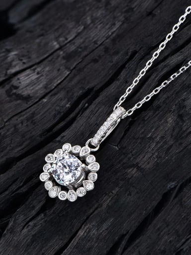 White Diamond Necklace 925 Sterling Silver Cubic Zirconia Dainty Flower  Earring and Necklace Set