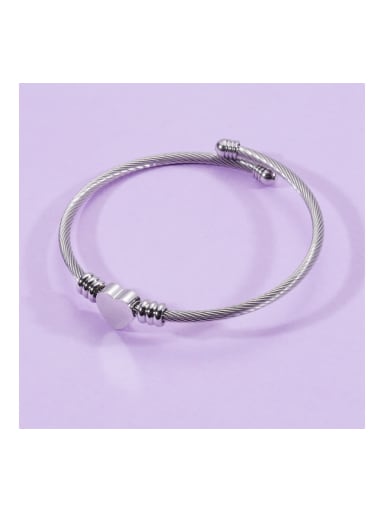 Stainless steel Heart Trend Cuff Bangle
