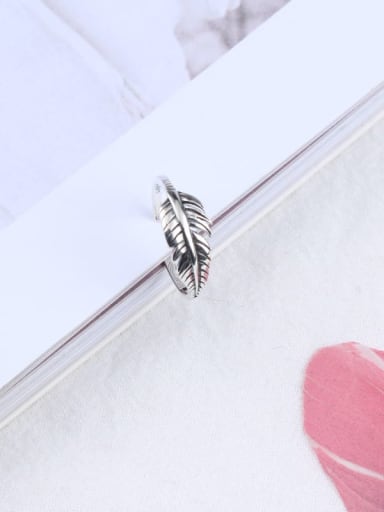 925 Sterling Silver Feather Vintage Band Ring
