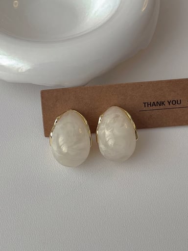 white Brass Resin Water Drop Earring