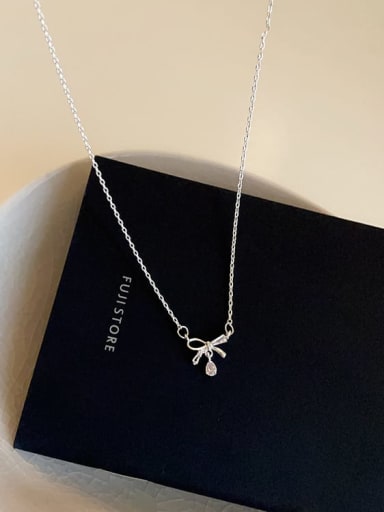 Alloy Cubic Zirconia Bowknot Dainty Necklace
