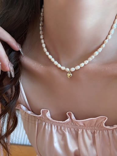 Freshwater Pearl with Heart metal gold Necklace