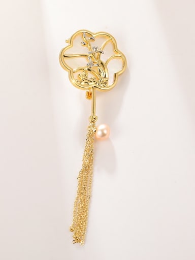 X4411 18K gold Brass Shell Flower Trend Tassel Brooch