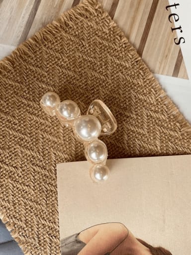 Model d medium five pearls 7cm Vintage Cellulose Acetate  Imitation Pearl gripper/Hair Barrette