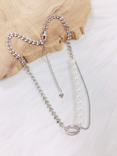 White Brass Imitation Pearl Oval Trend Link Necklace