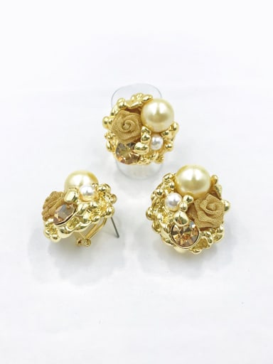 custom Zinc Alloy Trend Flower Imitation Pearl Yellow Ring And Earring Set