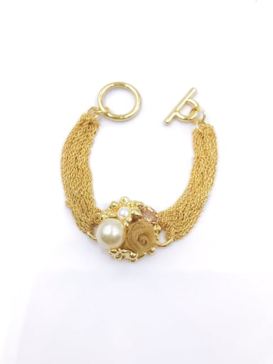 gold Zinc Alloy Imitation Pearl White Flower Trend Bracelet