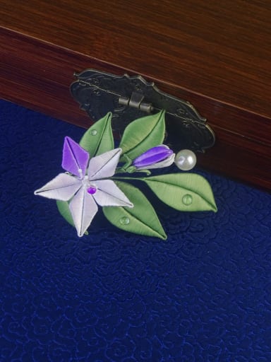 Mirabilis Handmade Flower Chanhua Brooch