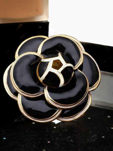 custom Alloy Black Enamel Flower Minimalist Pins & Brooches