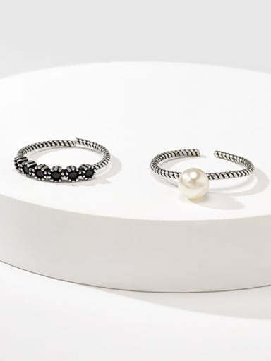Brass Glass Stone Black Round Classic Stackable Ring