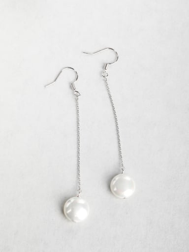 Slim and simple Imitation pearls earring