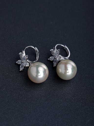 Bling bling Micro inlay Zircon flower  925 silver Imitation pearls Stud earrings