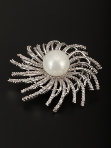 The new Platinum Plated Copper Pearl Lapel Pins & Brooche with White