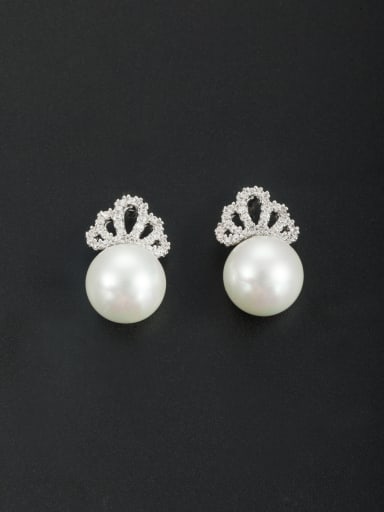 The new Platinum Plated Pearl Round Studs stud Earring with White