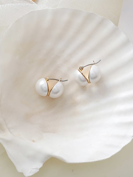 Girlhood Alloy With Gold Plated Simplistic Round Stud Earrings 0