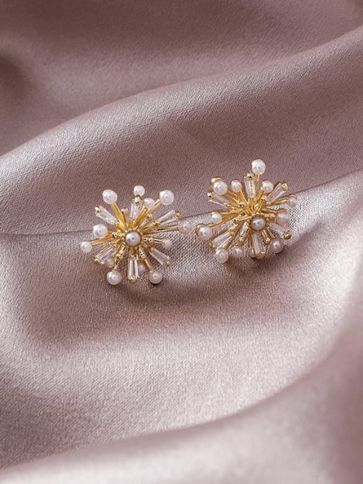 Girlhood Alloy With Gold Plated Fashion Flower Earrings 2