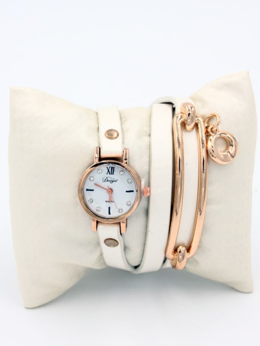 HUA YAGE Fashion White Alloy Quartz Round Faux Leather Women's Watch 24-27.5mm 0