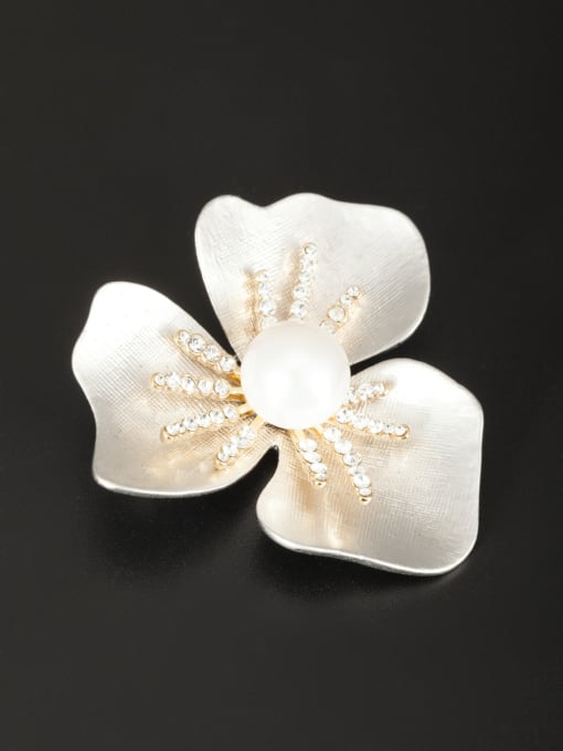 LB RAIDER Gold Plated Flower Pearl White Lapel Pins & Brooche 0