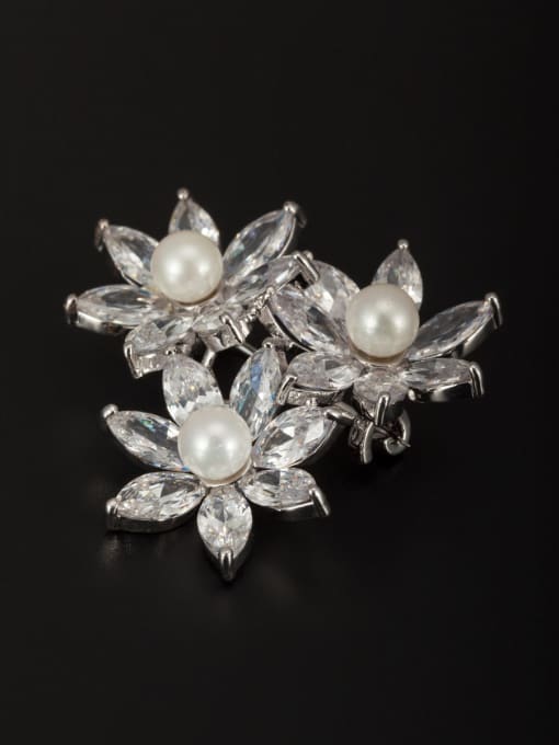 YIDA  The new Platinum Plated Copper Pearl Flower Lapel Pins & Brooche with White 0