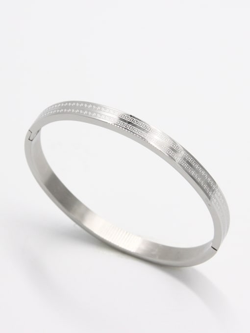 YUAN RUN Mother's Initial White Bangle with        59mmx50mm