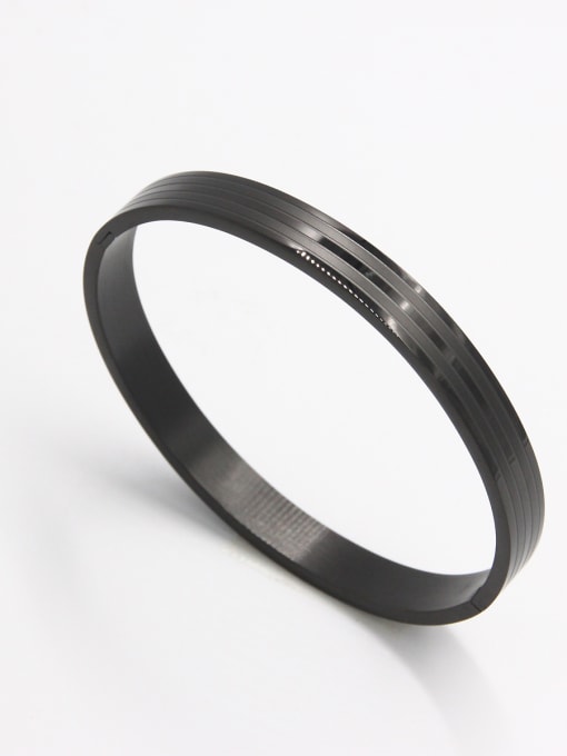 YUAN RUN Mother's Initial Black Bangle with    63MMX55MM 0