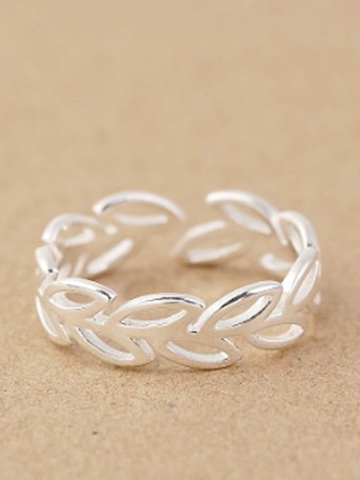 Smooth Leaves Opening Midi Ring