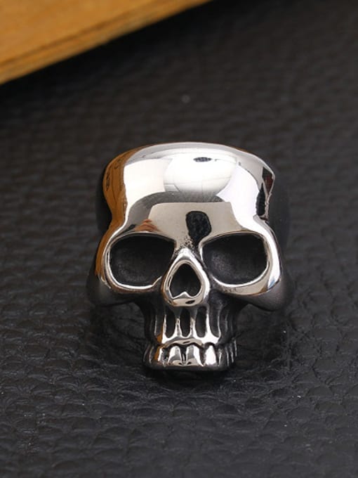 RANSSI Retro Skull Titanium Statement Ring 1