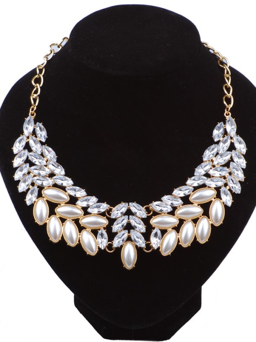 Qunqiu Fashion Marquise Imitation Pearls White Resin Alloy Necklace 0