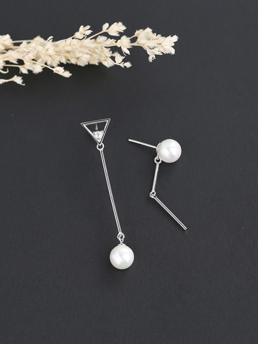 One Silver Elegant Asymmetric Pearl Stud Earrings 2