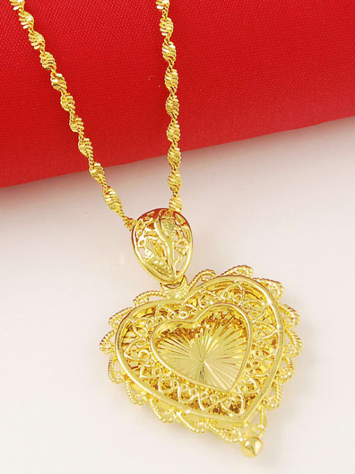 Yi Heng Da High Quality Heart Shaped 24K Gold Plated Necklace 2