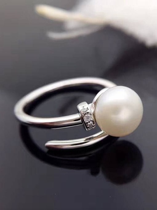 EVITA PERONI 2018 Fashion Freshwater Pearl Ring 0