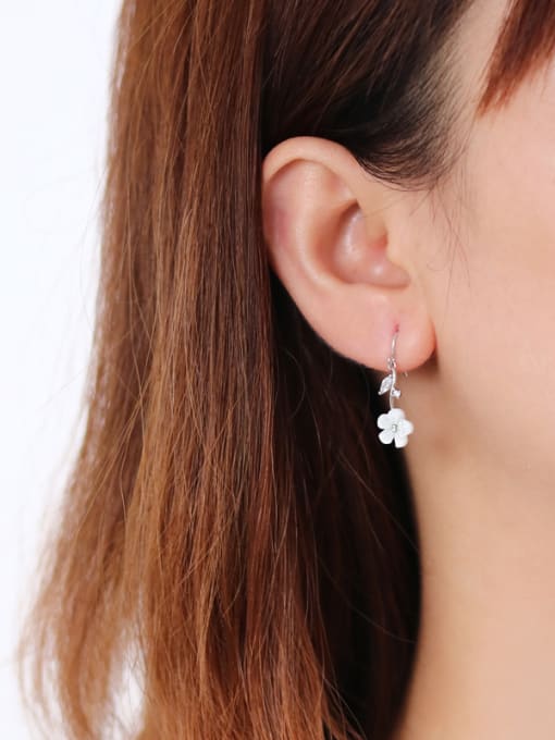 Dan 925 Sterling Silver With Resin Cute Flower Drop Earrings 1