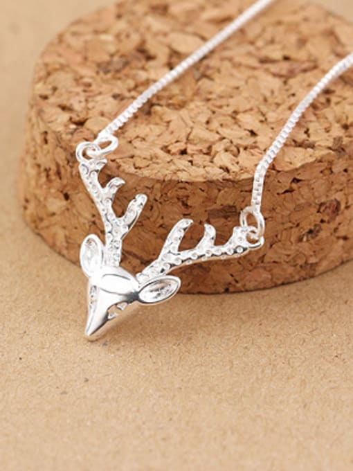 Peng Yuan Fashion Antler Necklace 3