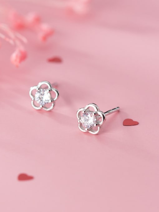 Rosh 925 Sterling Silver With Platinum Plated Simplistic Flower Stud Earrings 2