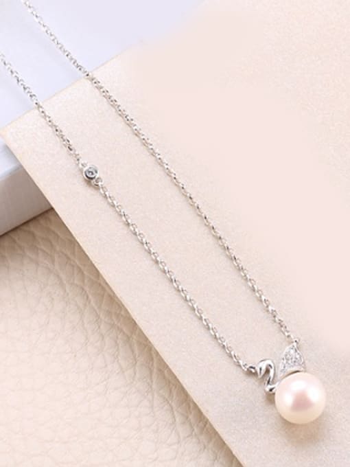 Silvery Freshwater Pearl Swan Necklace