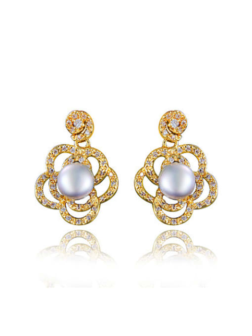 Gold Fashionable Artificial Pearl Flower Shaped Drop Earrings