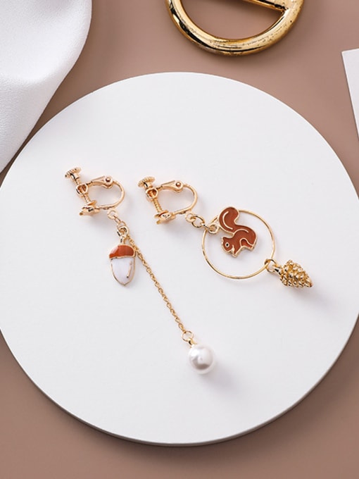 B Ear clip Alloy With Rose Gold Plated Cartoon Pine Cone Squirrel Drop Earrings