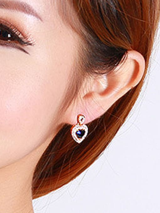 XP 2018 Copper Alloy 18K Gold Plated Fashion Heart-shaped Zircon stud Earring 1