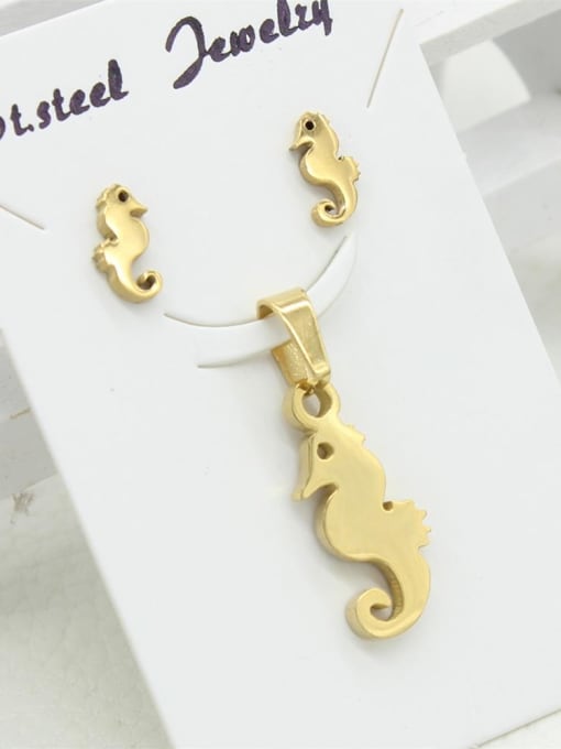 XIN DAI Golden Seahorse Earrings Pendants Set 0