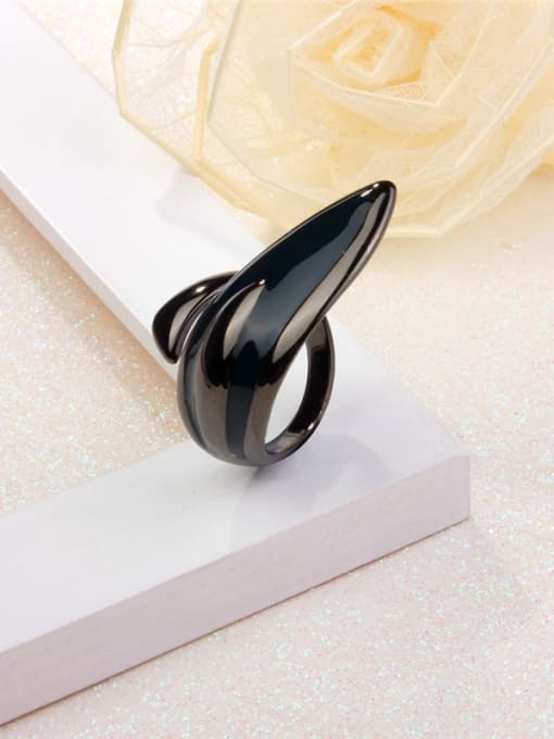 Black gun Personality Black Gun Plated Leaf Enamel Ring